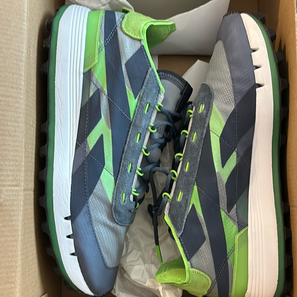 Reebok Legacy 83 Women